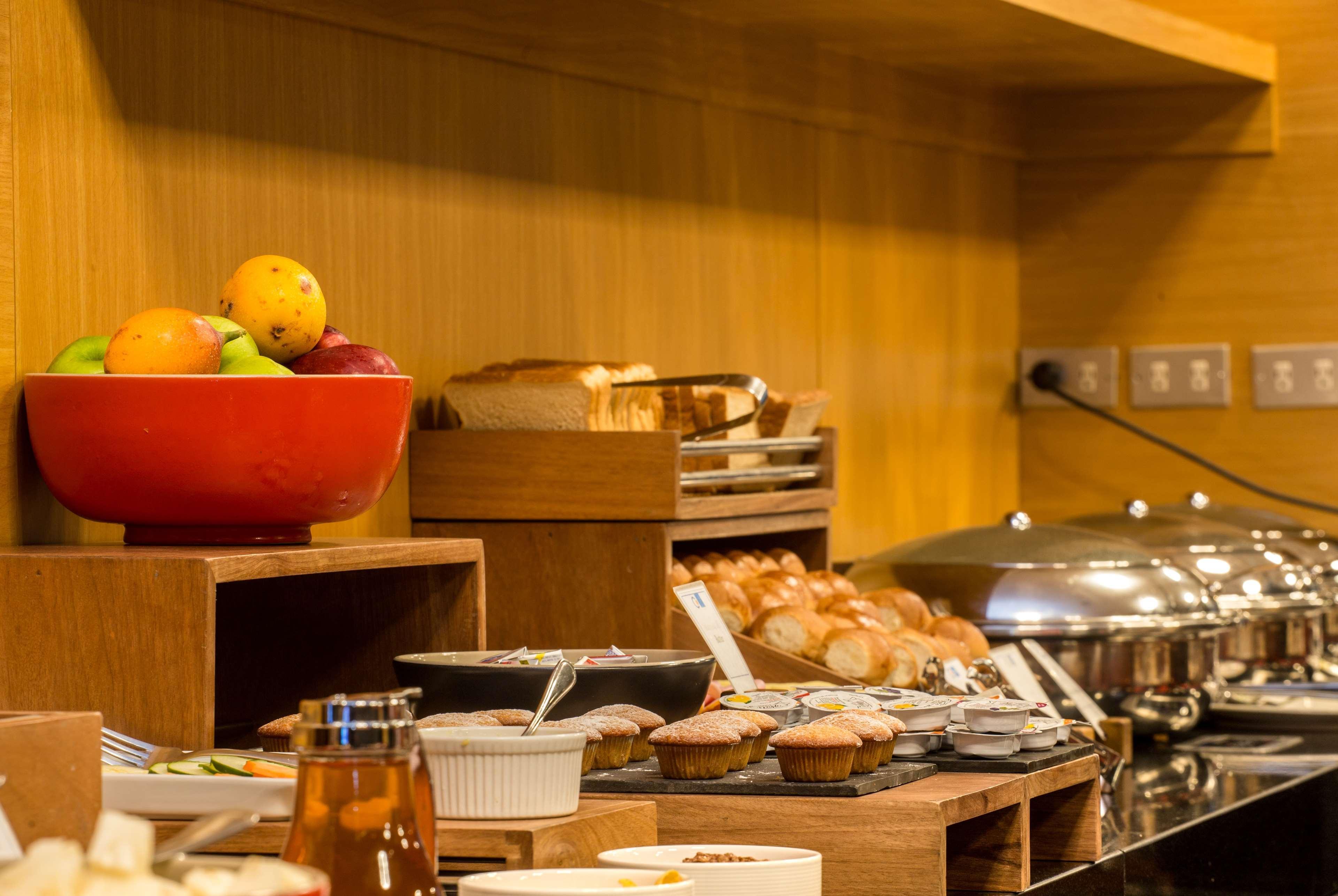 Wyndham Costa Del Sol Tumbes Hotel Екстериор снимка