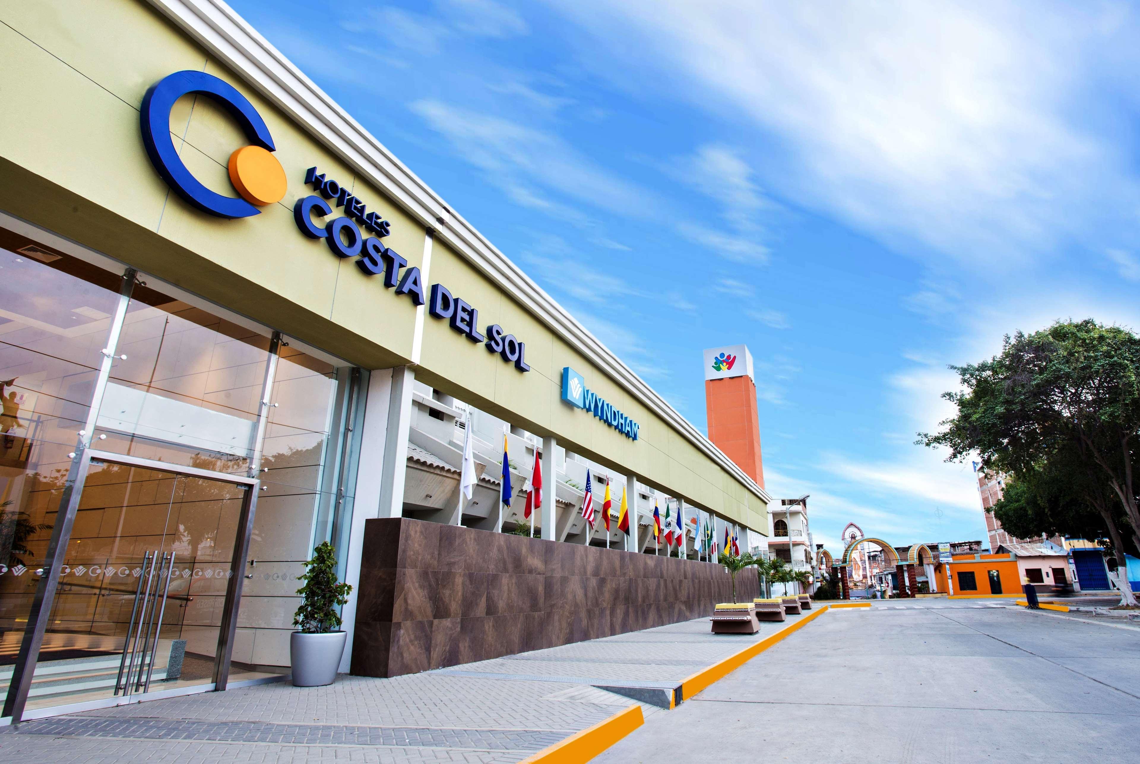 Wyndham Costa Del Sol Tumbes Hotel Екстериор снимка
