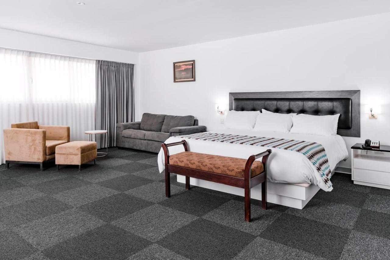 Wyndham Costa Del Sol Tumbes Hotel Екстериор снимка
